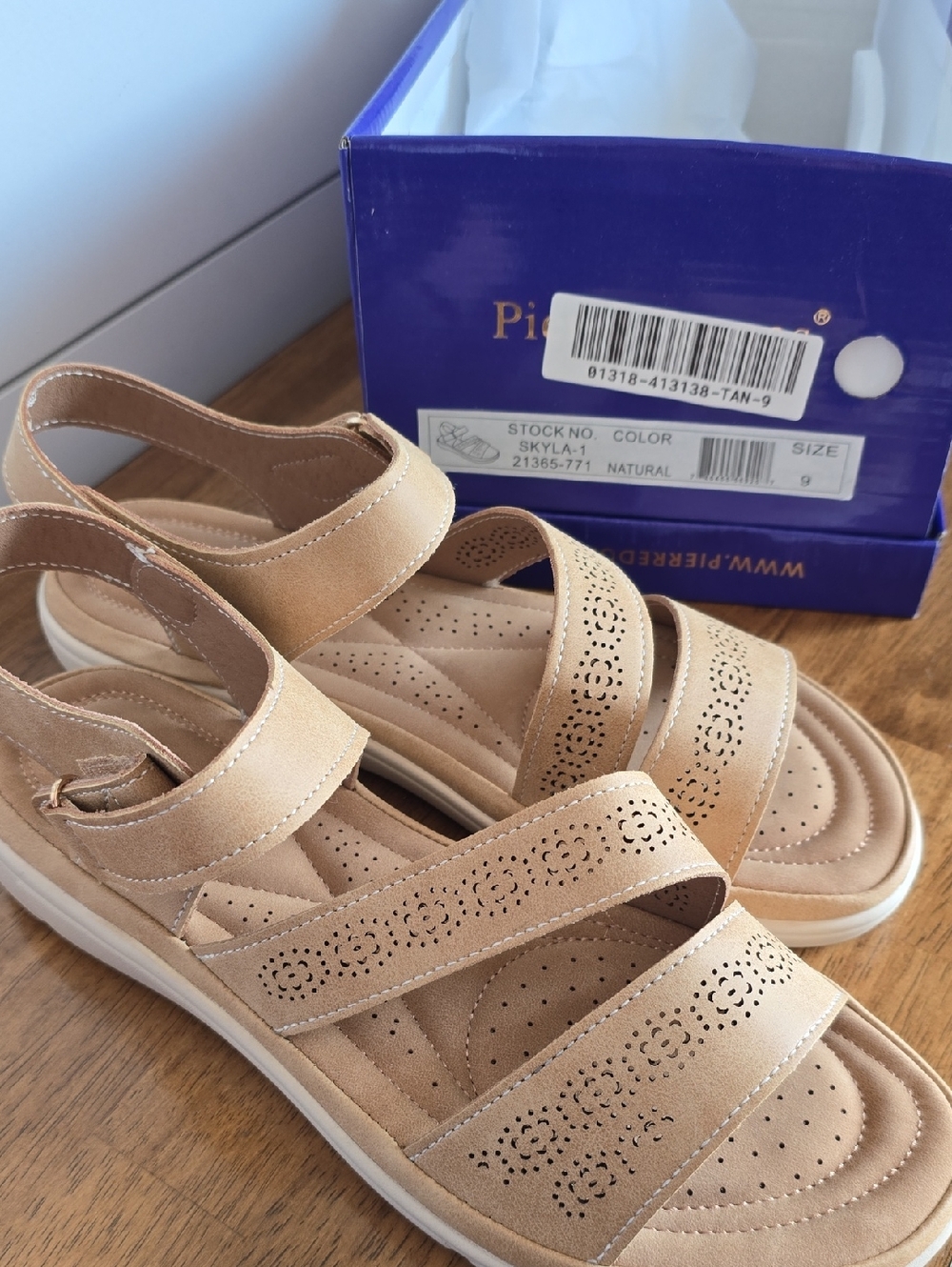 Pierre Dumas Tan Women's Strap Comfort Sandals